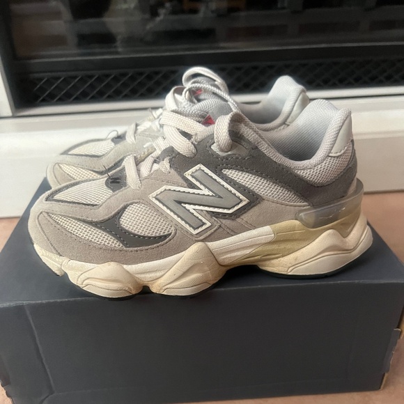 New Balance Kids 9060 Grey/Grey Size 13C - Picture 1 of 16